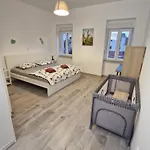 Yellow Apartament